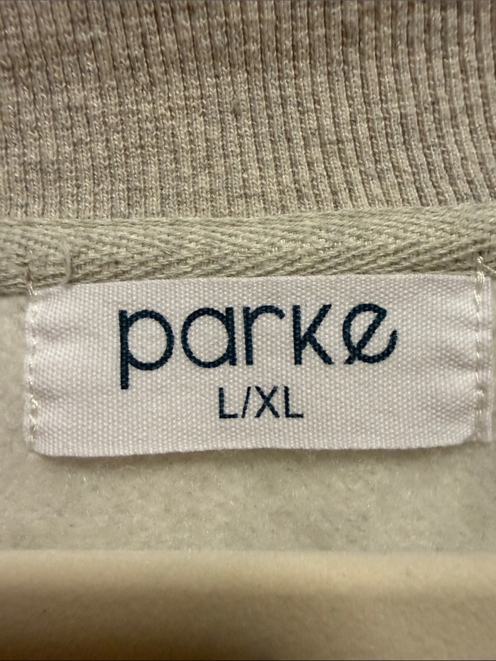 Parke Light Gray Graphic Crewneck Sweater with Red Apple & Yellow Taxi - Picture 3 of 3